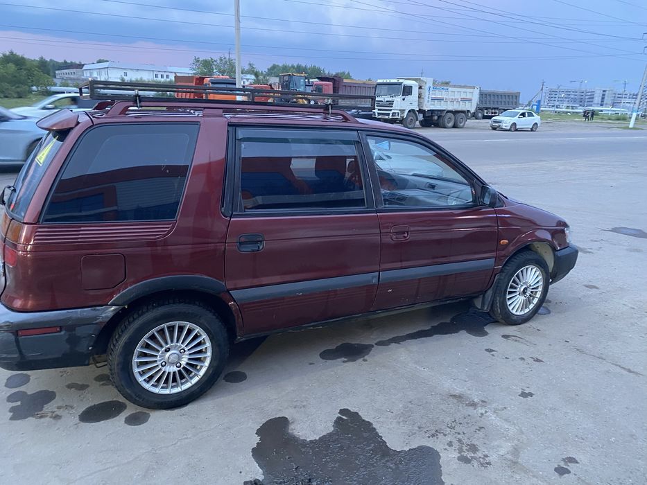 Продам mitsubishi space wagon