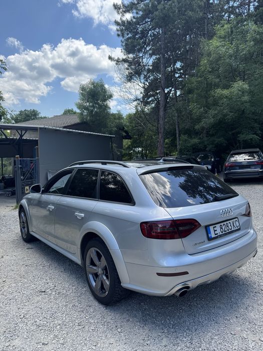 Audi A4 B8.5 ALLROAD на части