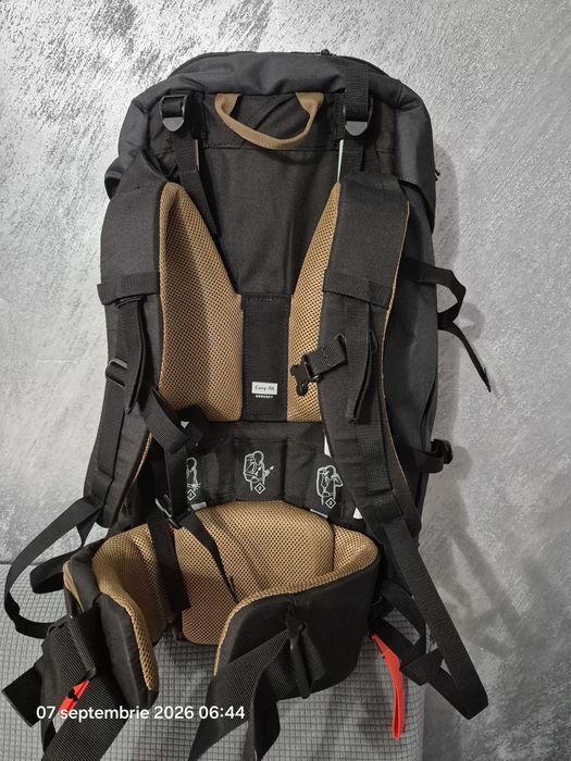 Rucsac Forclaz Trek  100, 50 l nou cu eticheta