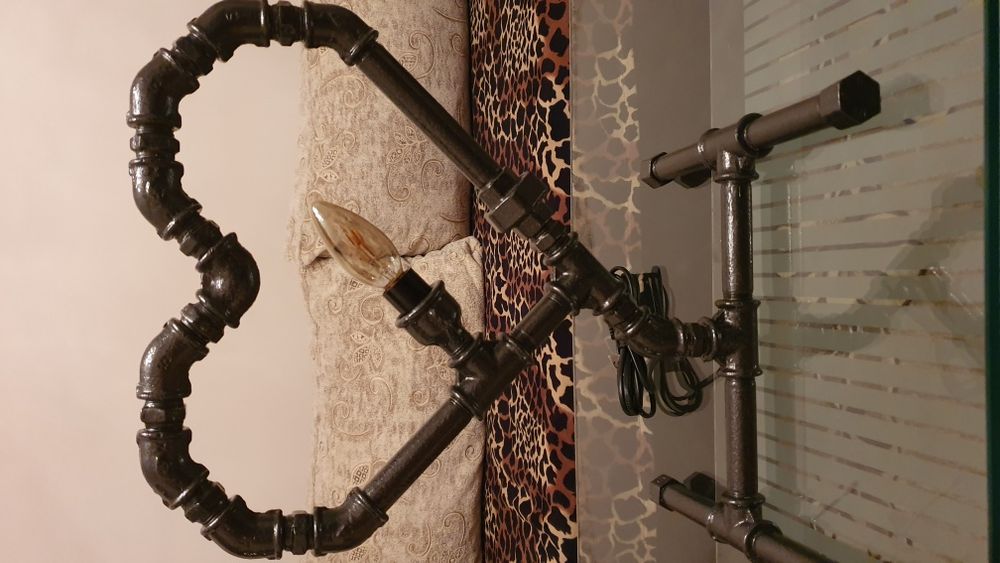 Декоративна лампа - Сърце ( Industrial pipelamp) Свети Валентин