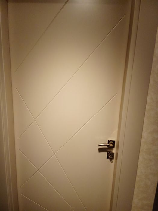 Интериорни врати