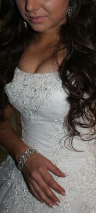 Продам шикарное свадебное платье