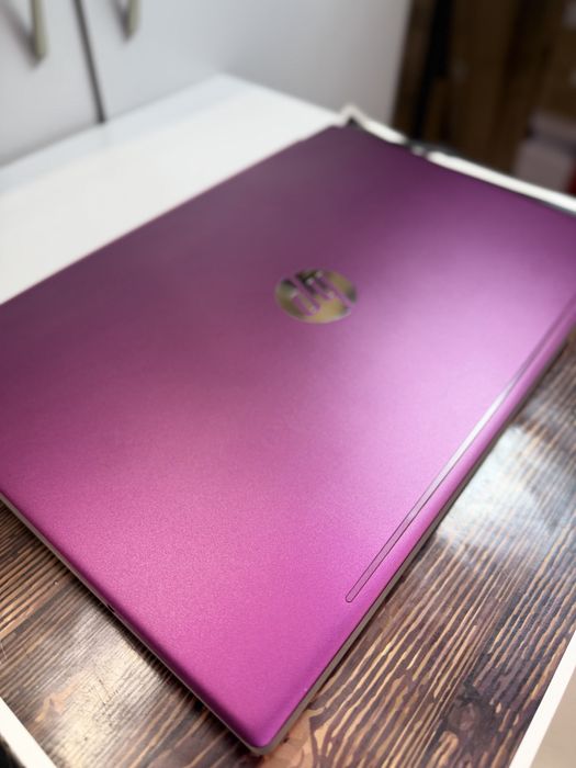 Ноутбук HP Pavilion 15-cs3080ur