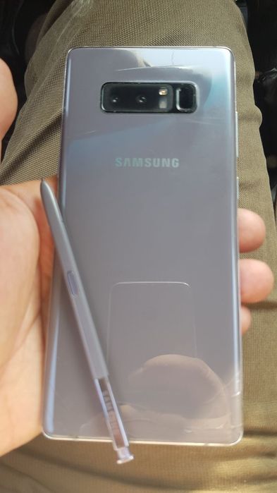 Samsung note 8 holati yaxshi ishlashi zor