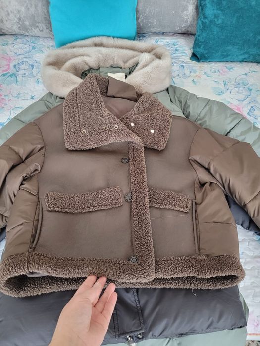 Продам женскую куртку