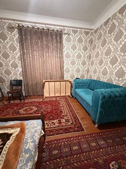 1 комнатная в центре Чирчика с мебелью и техникой