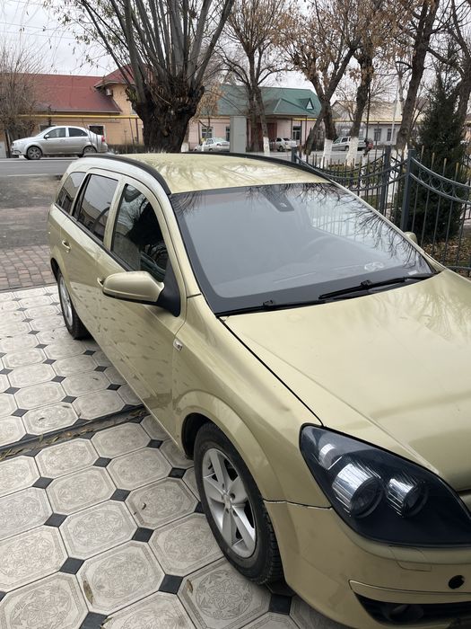 Opel Astra H 2005года