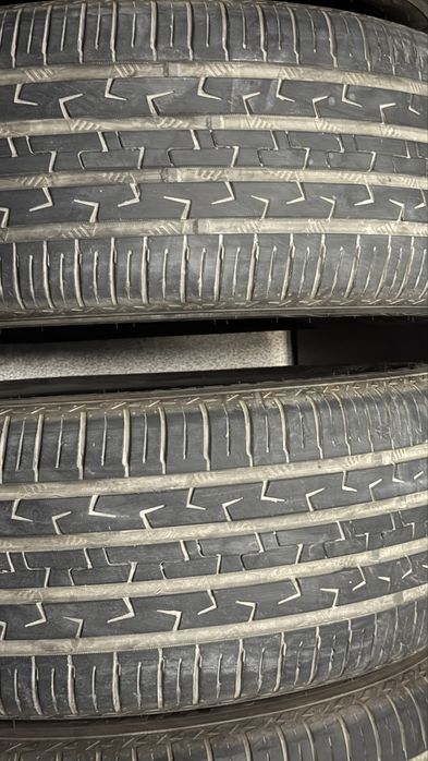 Летный шины 236/50/19 4 шт