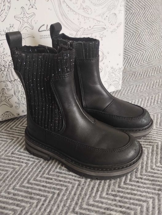 Clarks ботуши естествена кожа номер 24