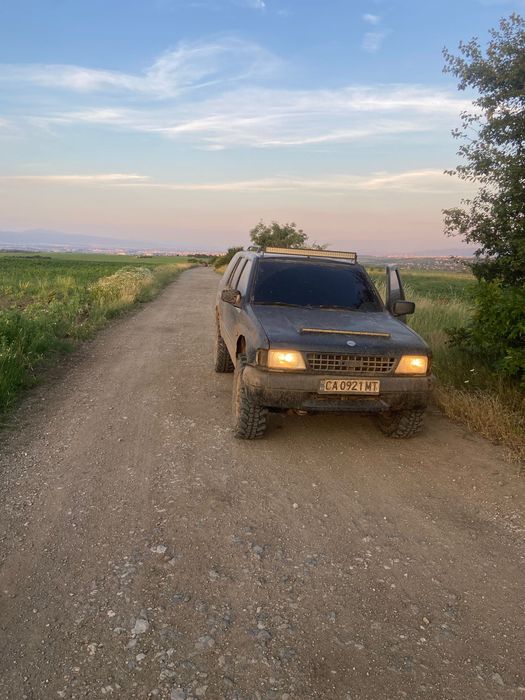 Opel Frintera A