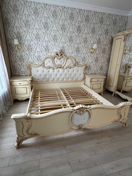 Продам спальный гарнитур