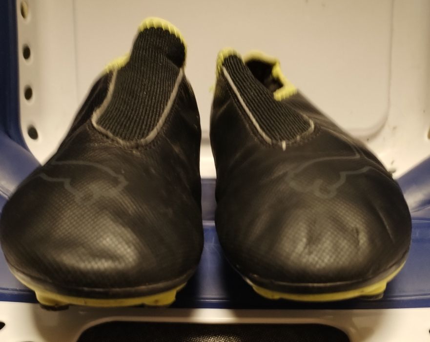 Încălțăminte Puma pentru fotbal