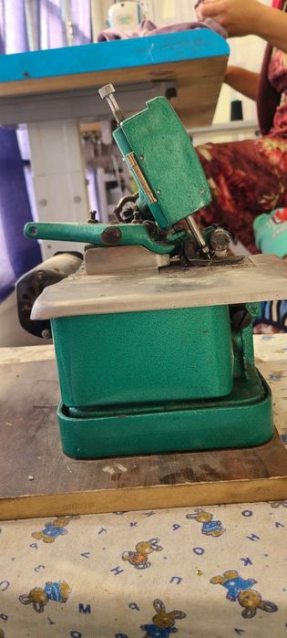 Averlog tikuv mashinasi