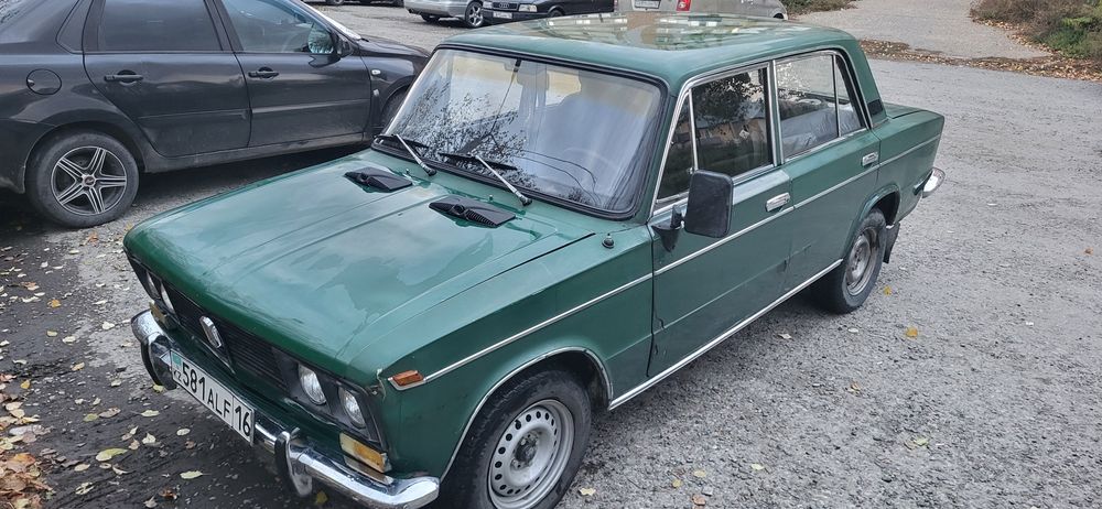 Продам автомобиль ВАЗ 2103