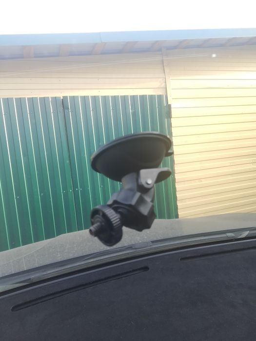 Продам крепление для регистратора