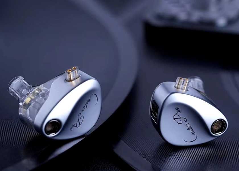 KZ Castor Pro с микрофоном (игровые IEM наушники)