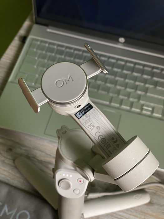 Стабелизатор Dji osmo 4 se