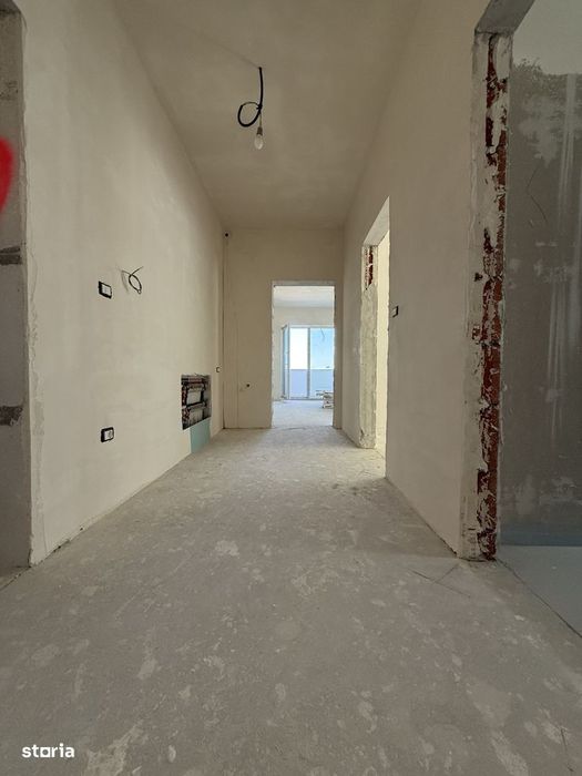Apartament cu 2 camere, decomandat, 55 mp utili + balcon - Giroc