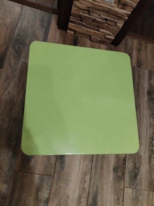 Сгъваема метална маса