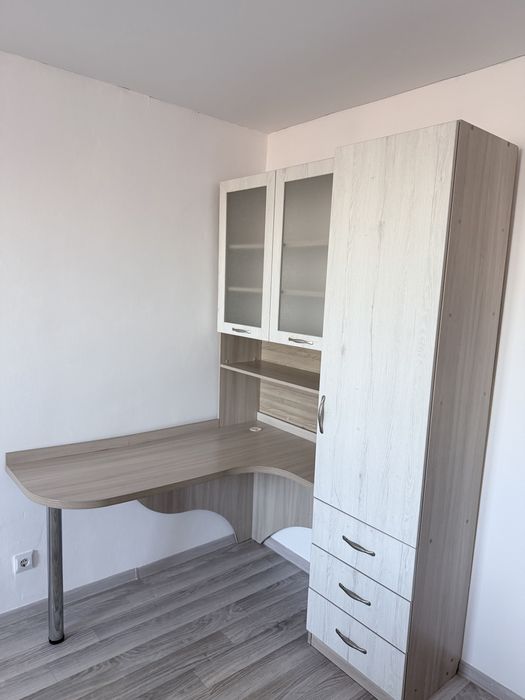 Продам шкаф срочно