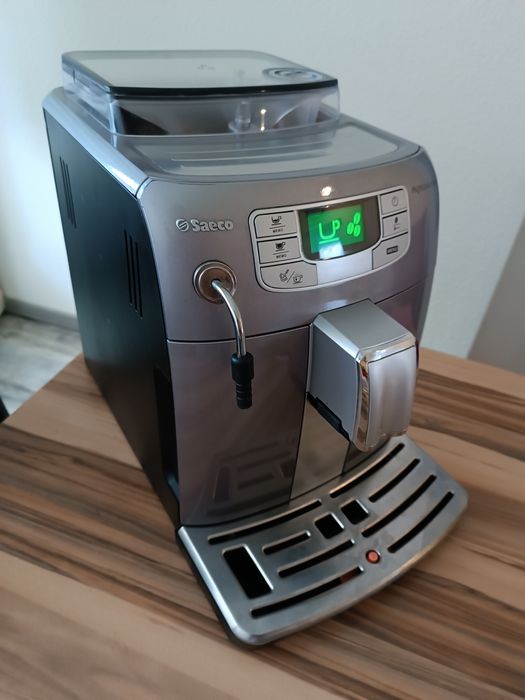 Saeco Intelia  саеко интелиа