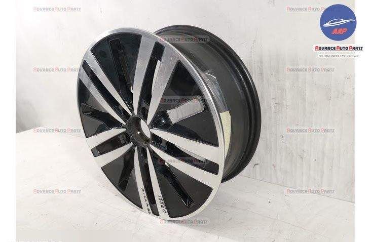 Джанта 7 6.5J R17 H2 ET44 оригинална Мерцедес-Бенц / Mercedes-Benz A-C