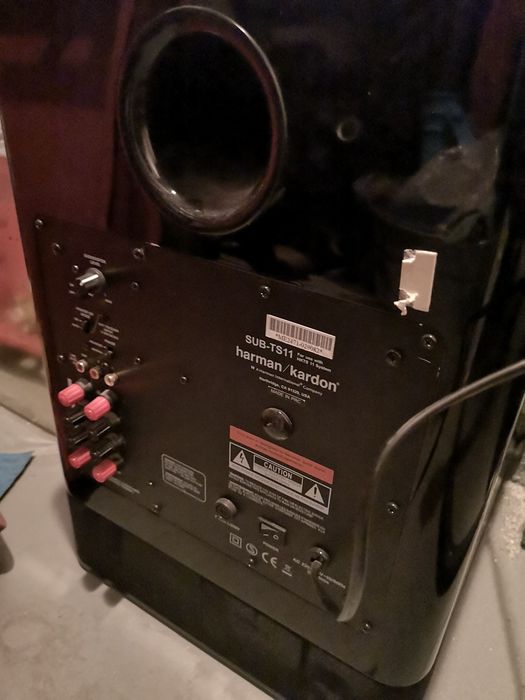Субуфер Harman Kardon SUB TS11 subwoofer дефектен