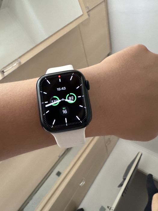 Apple Watch Series 8 45 mm
