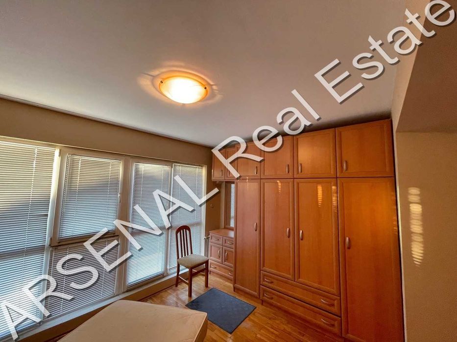 Дава се под наем Мезонет в София, Център - 110 кв.м за 600 € - Снимка #1