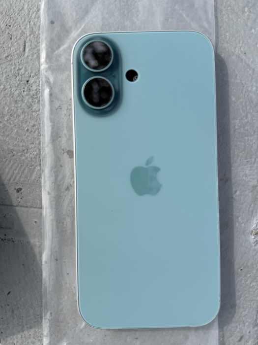 Rama si spate iphone 16