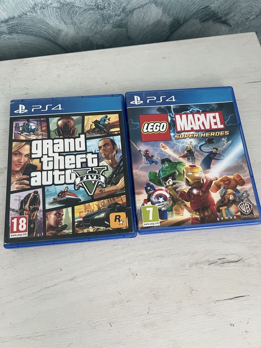 Playstation 4 PRO 1TB + tastatura MARVO