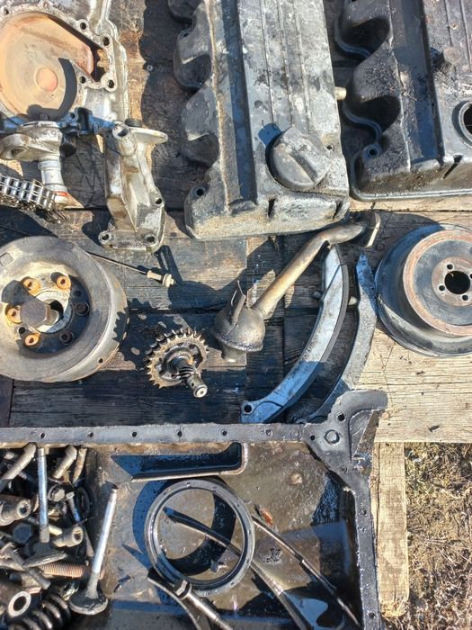 Мерседес w201 продам запчасти