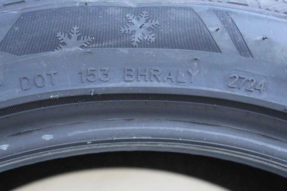 Anvelope iarna noi 235/45R17 97V XL, Sailun