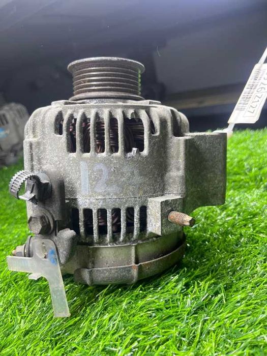 Генератор Toyota Land Cruiser 100