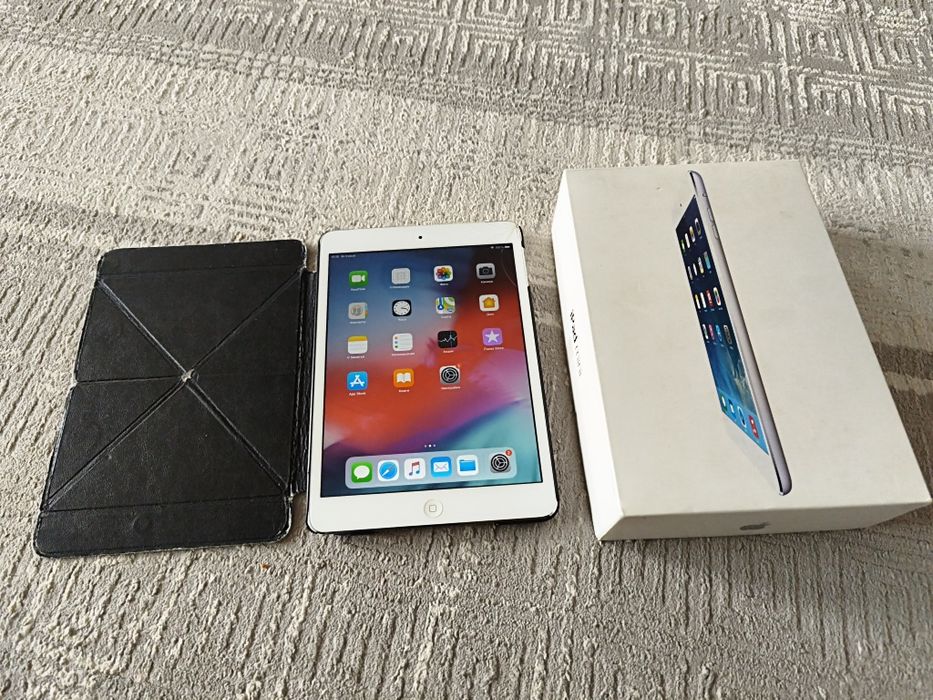 iPad mini 2 Wi-Fi + Cellular 16GB Silver