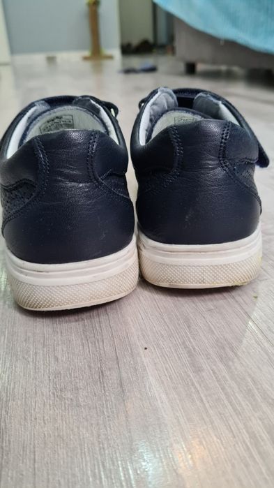 Туфли школьные Kapika 33 р