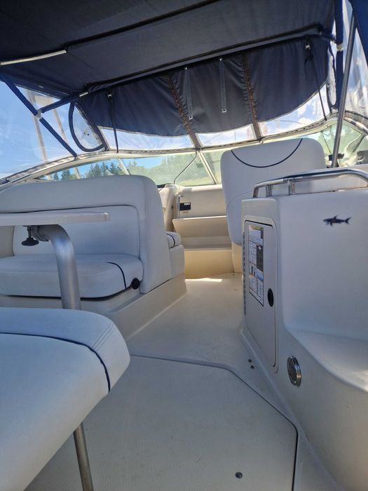 Sea Ray 7,32 m (1999) – MerCruiser 5.7 MPI – Bravo 3