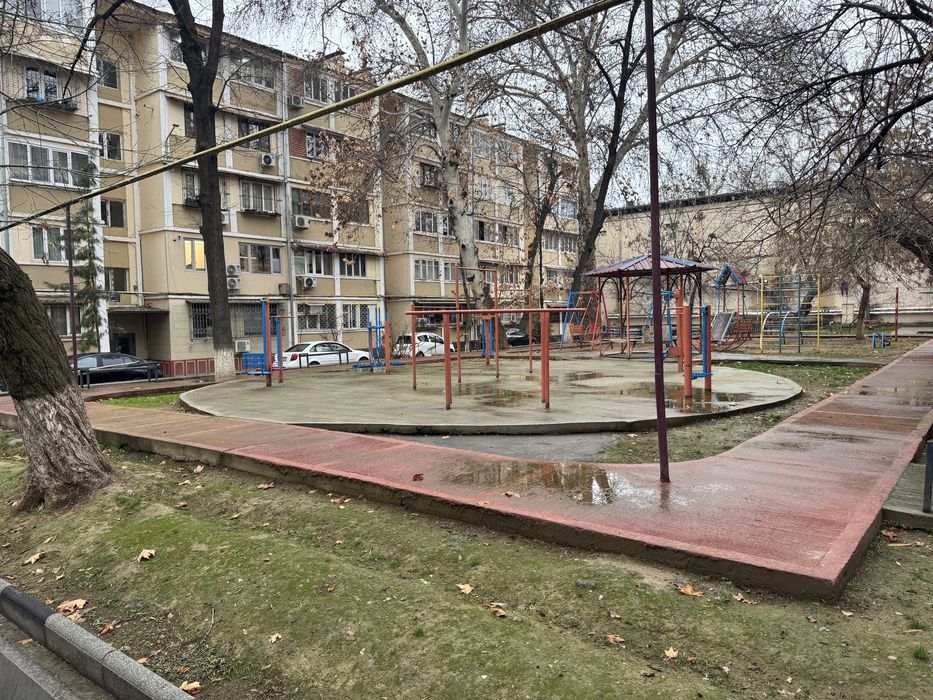 Урда набережная Анхор, парк Навруз продаётся 2-х ком кв-ра  4 этаж