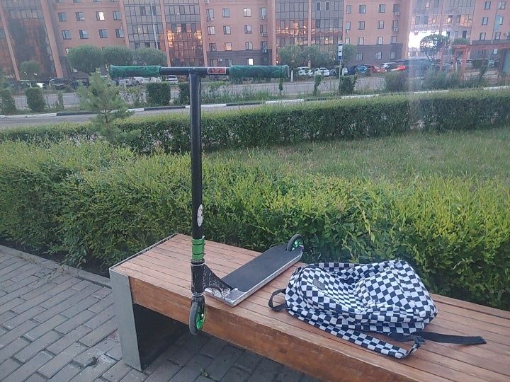 Трюковой самокат срочно