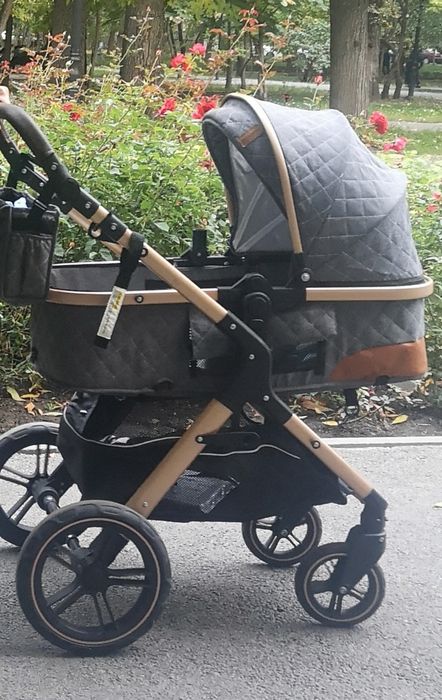 Продам детскую каляску