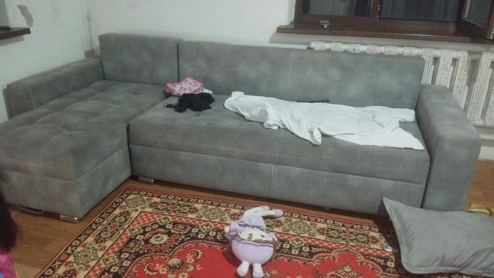 Диван для гостиной