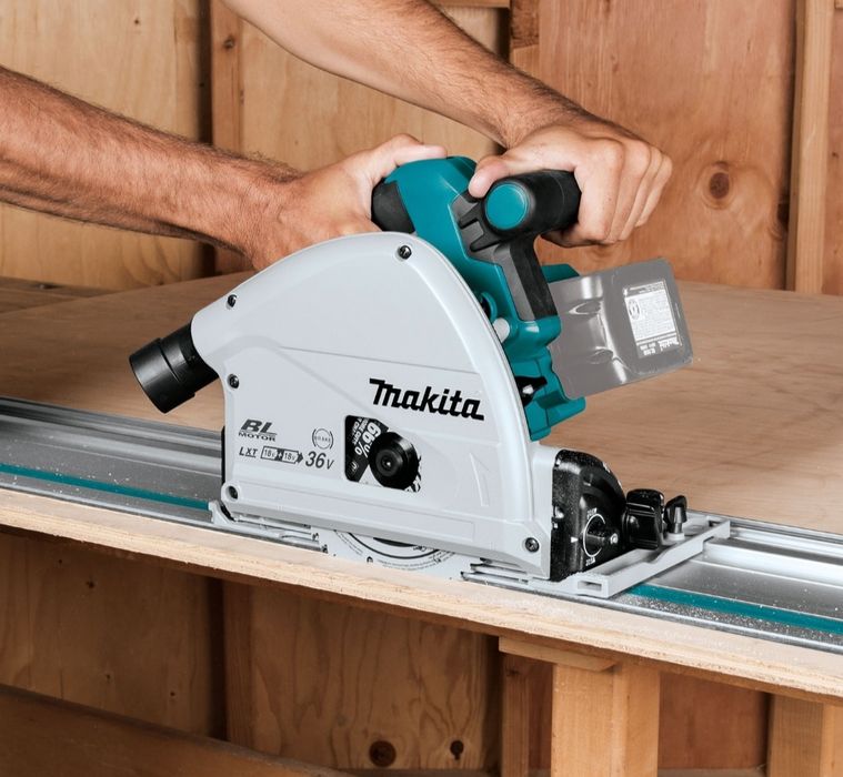 Акумулаторна Циркуляр Makita DSP600Z