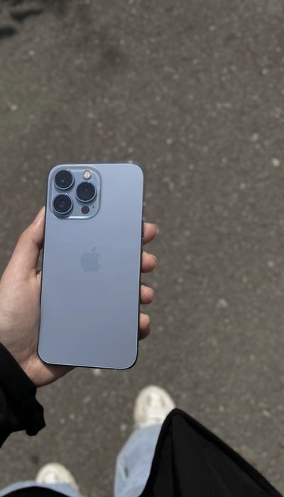 Продам 13 pro max