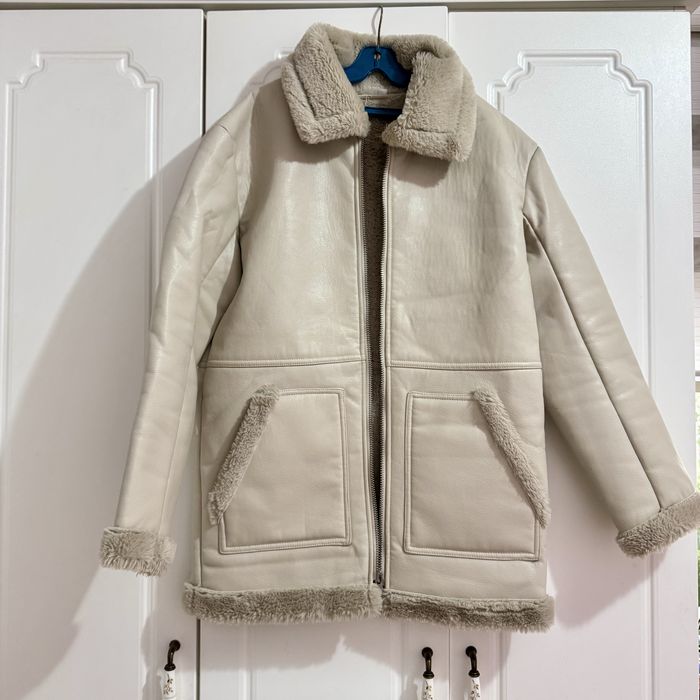 Кожено яке на H&M размер XS