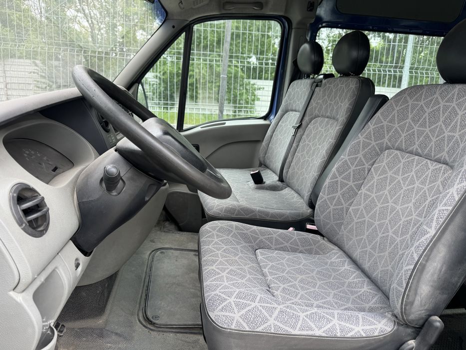 Renault master 16 locuri an fab 2008 motor 2.5 dci
