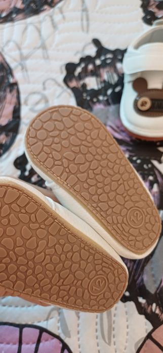 Бебешки обувки по 10лв.