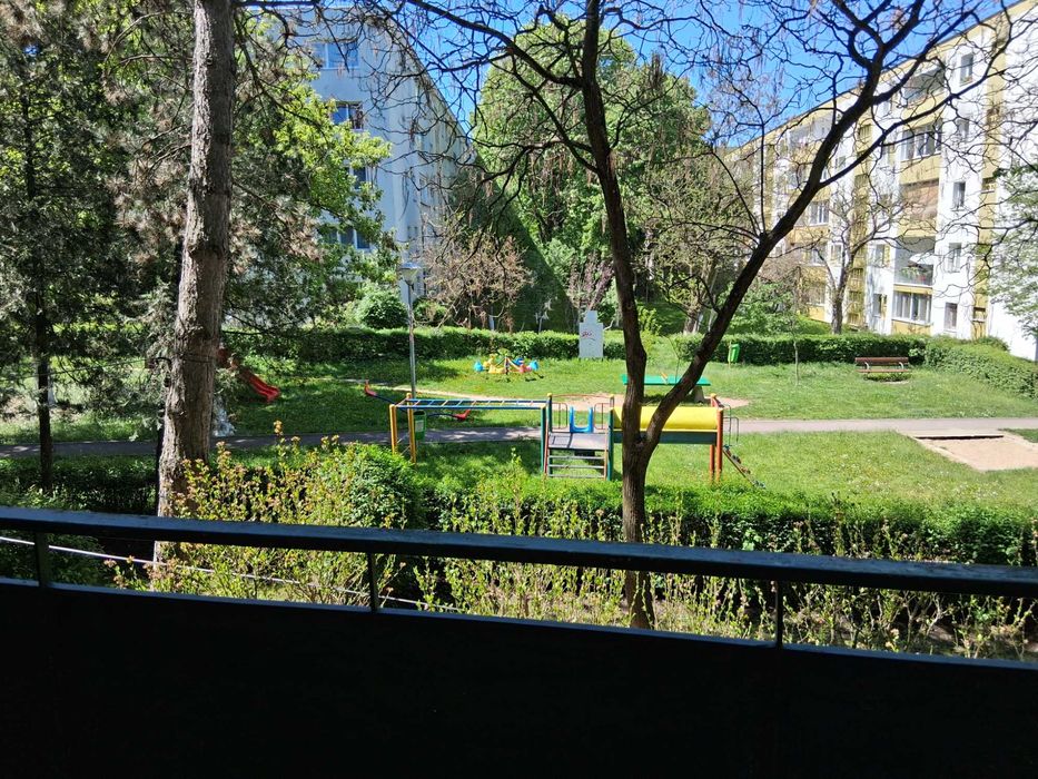 Inchiriez apartament 2 camere