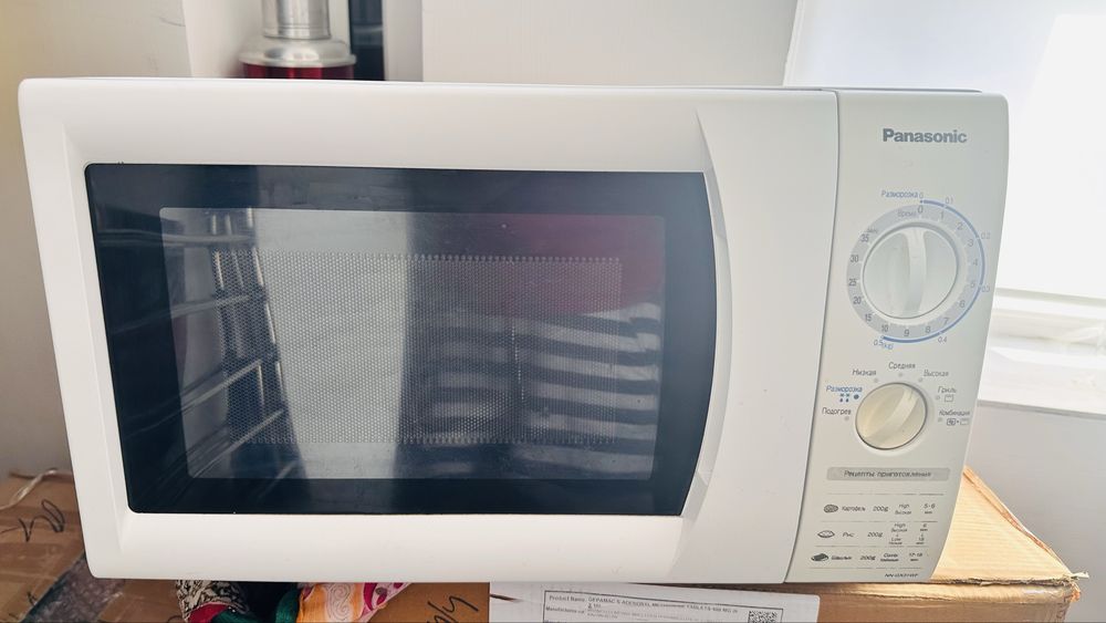 Продается миіроволновая печь марки Panasonic