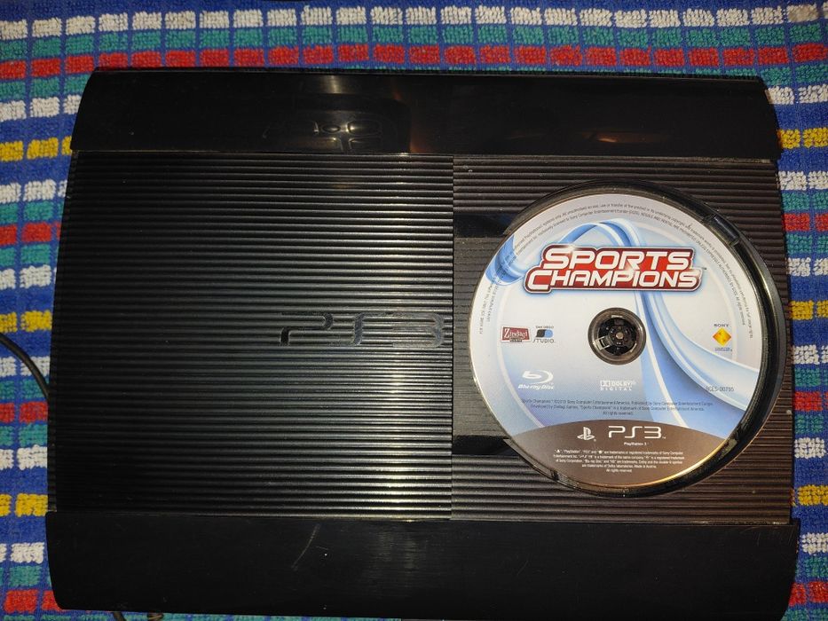 Consolă PlayStation 3 (PS3) Super Slim – Pentru piese sau reparație Pentru reparații