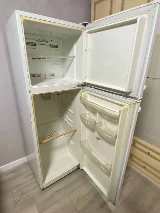 продам холодильники